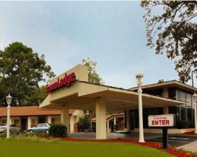 Azalea Inn & Suites Wilmington Eksteriør bilde